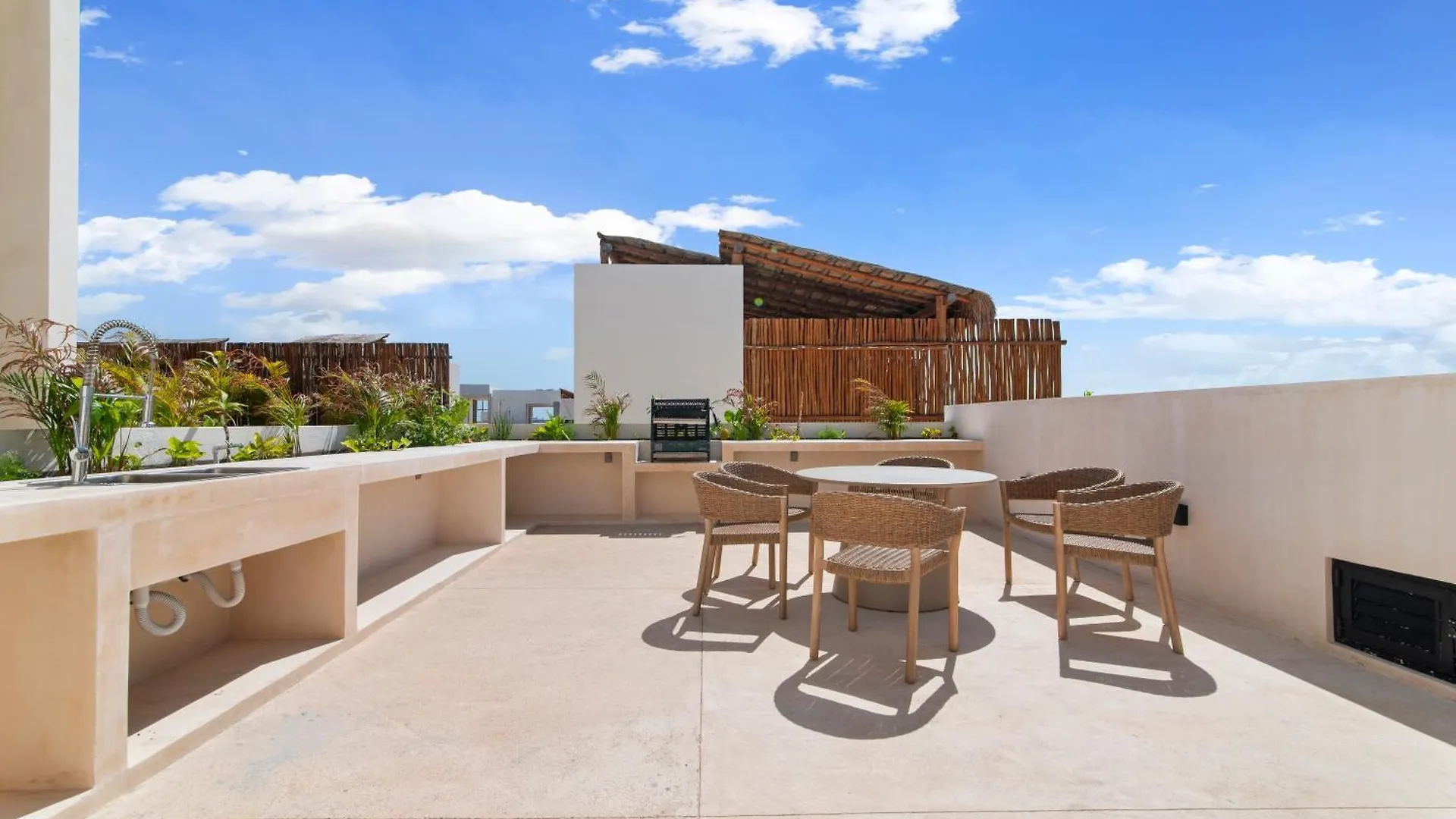 Tropical Getaway In Tulum With Private Pool Διαμέρισμα